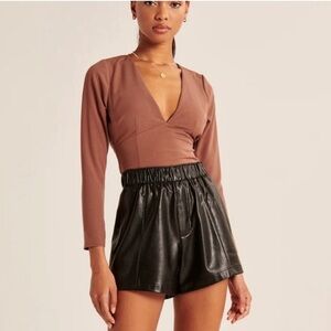 Abercrombie & Fitch Women’s Brown Deep V-Neck Top